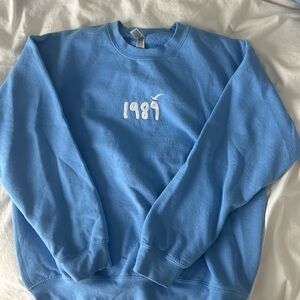 Vintage tswift crewneck